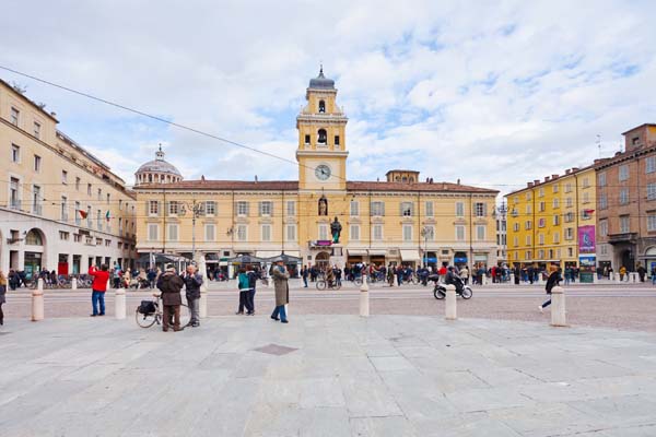 Lust auf Italien, Reisen, Emilia-Romagna, Parma, Piazza Garibaldi