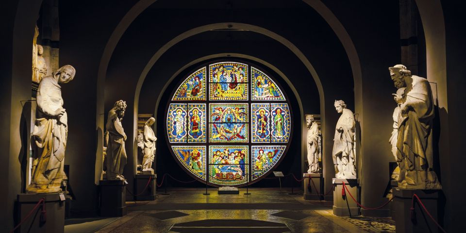 Fließtext im Inneren des Doms von Siena