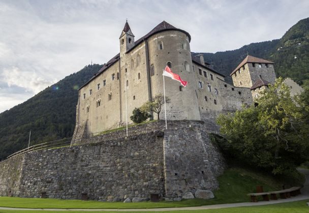 Schloss Tirol Aufmacher 960