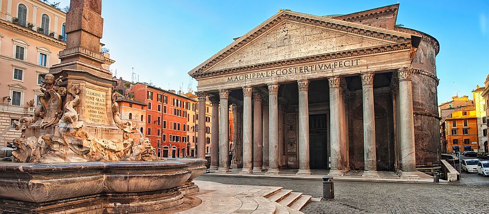 Rom und das Pantheon erzählen von fast zwei Jahrtausenden Baukunst, Glauben und Geschichte unter einer einzigartigen Kuppel.