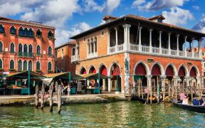 Der Fischmarkt in Venedig Beitragsbild