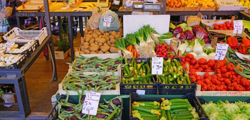 Der Gemüsemarkt in Venedig Beitragsbild