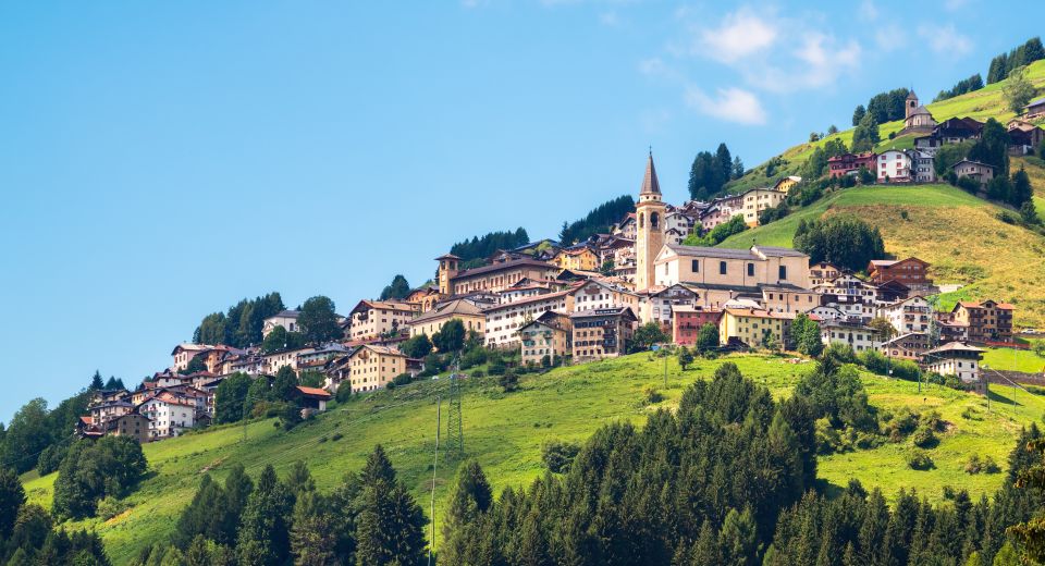 Das idyllische San Nicolò di Comelico besticht durch Tradition, Berglandschaft und Ruhe.