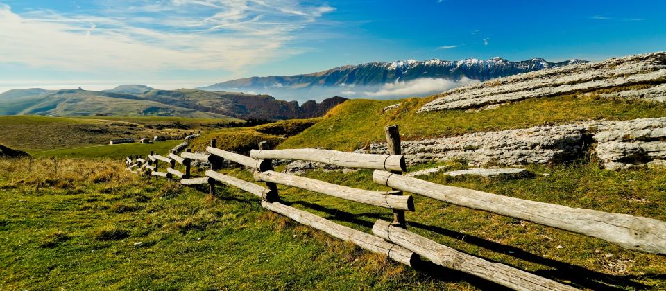 Alta Lessinia: Wo sich Natur, Geschichte und bäuerliche Tradition zu einer Schönheit vereinen.