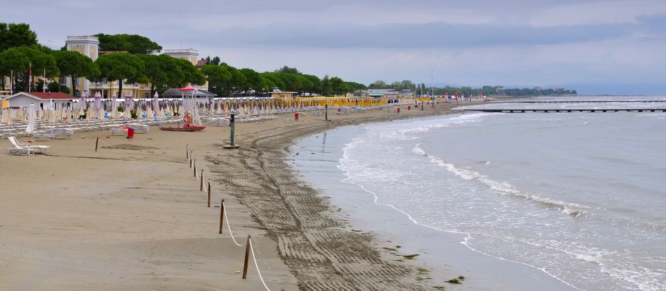 Die Strände von Grado, auch „Sonneininsel“ oder „Goldinsel“ genannt, sind seit 2000 mit der blauen Flagge ausgezeichnet.