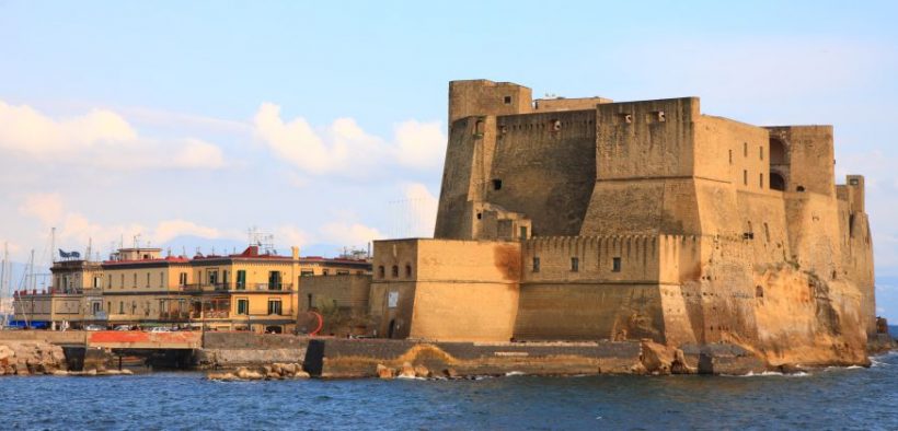Castel dell'Ovo Beitragsbild