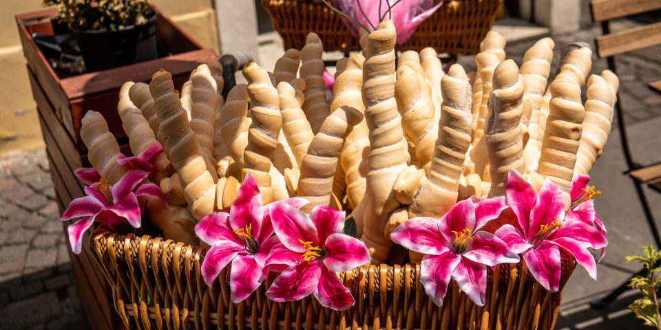Die „Coppia Ferrarese“ ist Ferraras typisches, kunstvoll gedrehtes Brot und seit Jahrhunderten ein kulinarisches Wahrzeichen.