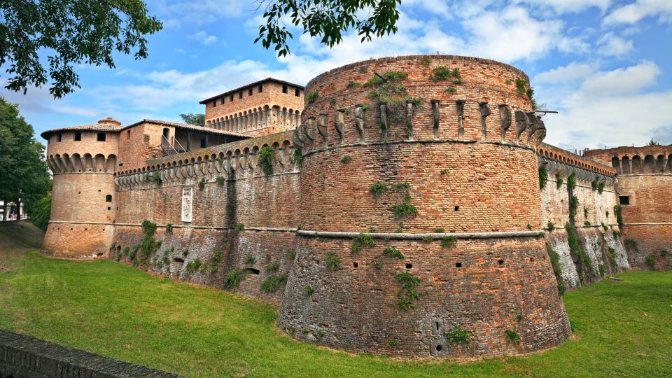 Die Rocca di Ravaldino in Forlì, berühmt durch Caterina Sforza, war einst eine bedeutende Festung der Renaissancezeit.