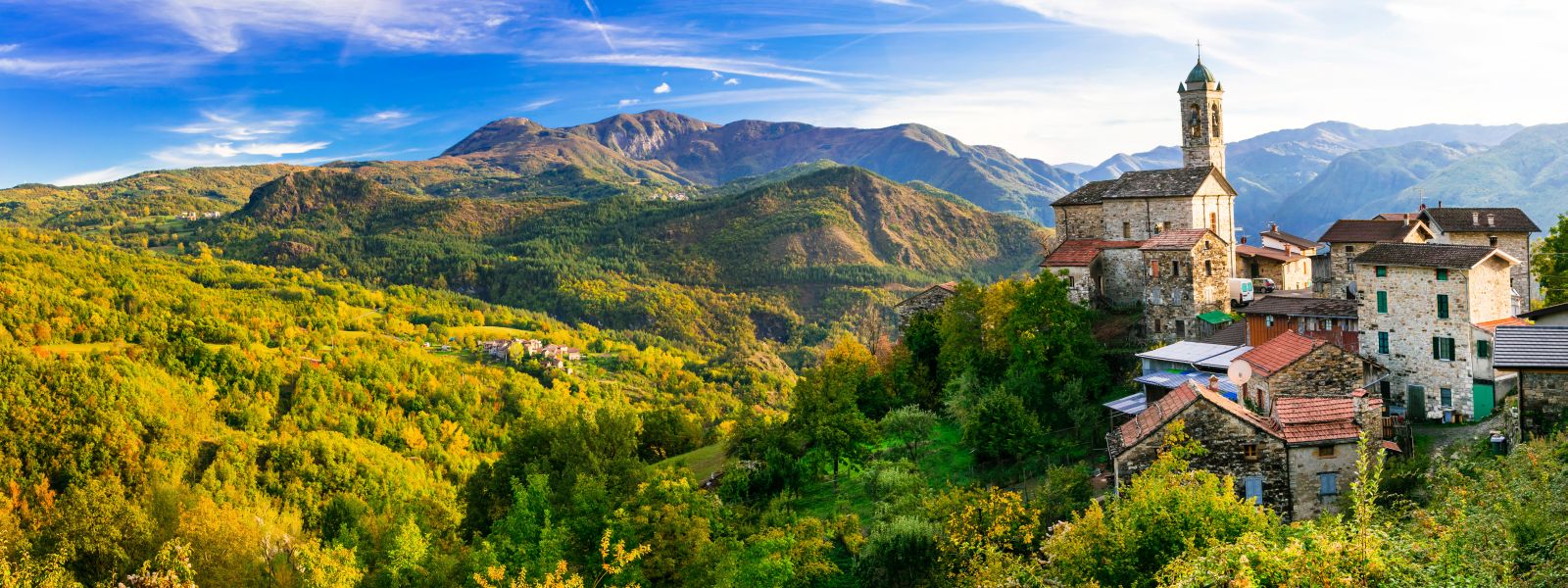 Provinz Piacenza: Malerische Täler und geschichtsträchtige Hügelregionen.