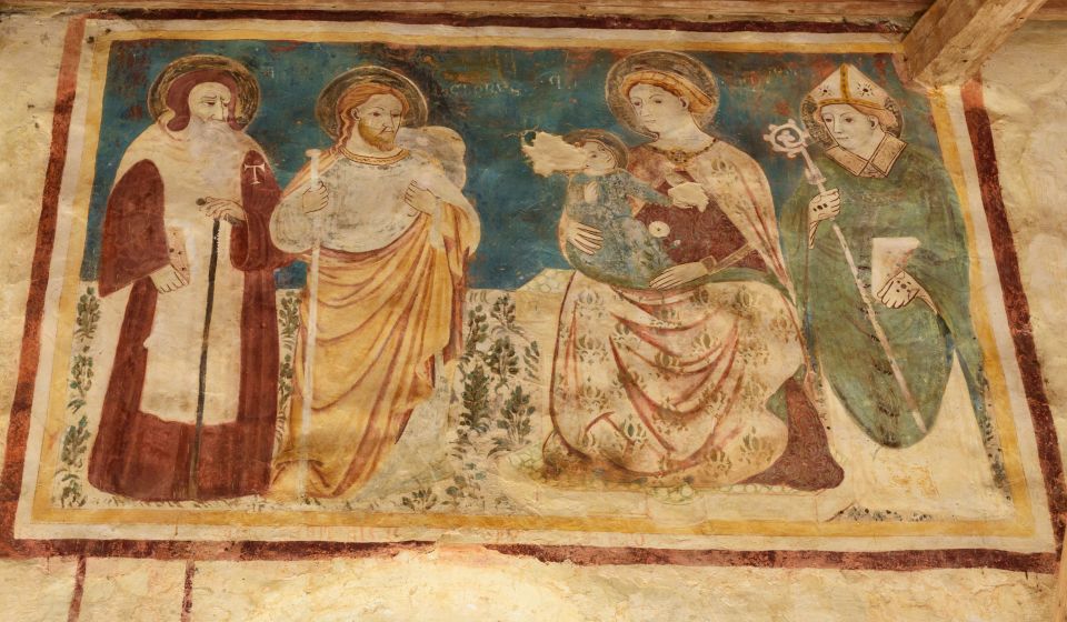 Ein Fresko an der Außenwand der Kirche San Pietro aus dem 11. Jahrhundert.