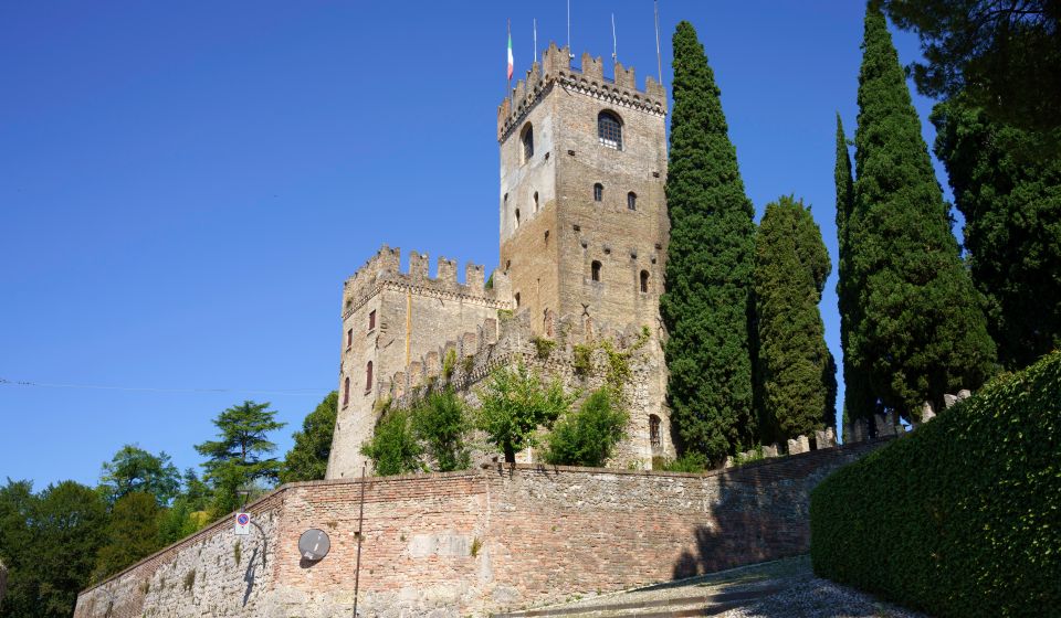 Das Castello di Conegliano stammt aus dem Mittelalter und zeugt als ehemalige Festung von der Wehrgeschichte der Stadt.