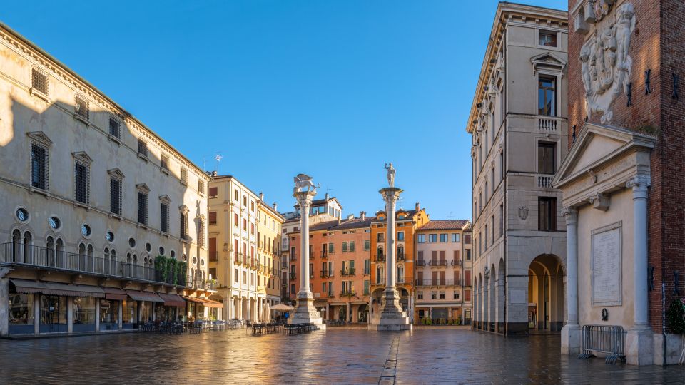 Die Piazza dei Signori in Vicenza ist das pulsierende Herz der Altstadt und Bühne architektonischer Meisterwerke.