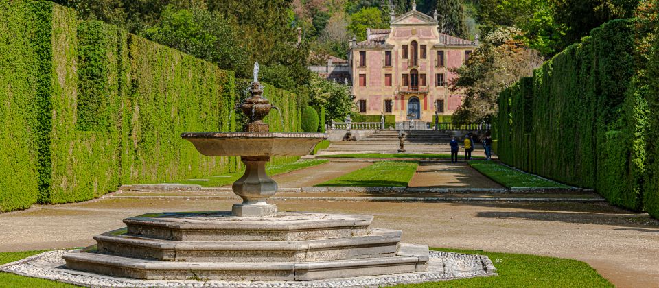 Die Villa Barbarigo in Valsanzibio bei Padua öffnet Tore zu einem verborgenen Universum aus barocker Schönheit und Symbolik.