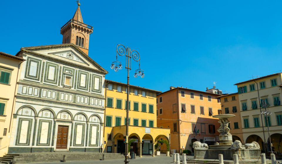 Die Collegiata Sant’Andrea in Empoli beeindruckt mit romanischer Fassade, Kunstschätzen und spiritueller toskanischer Würde.