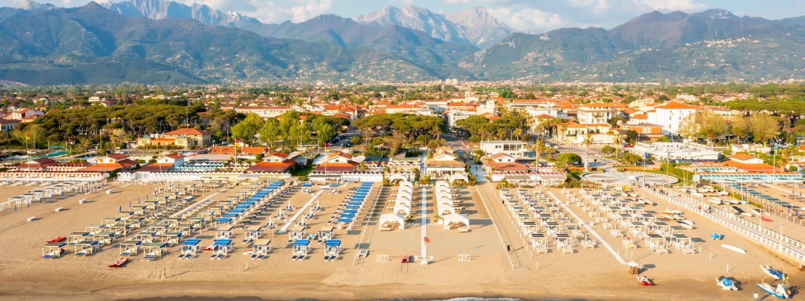 Die Provinz Lucca vereint Küste und Berge. Sie bietet eine Mischung aus Natur, Kultur und toskanischem Flair.