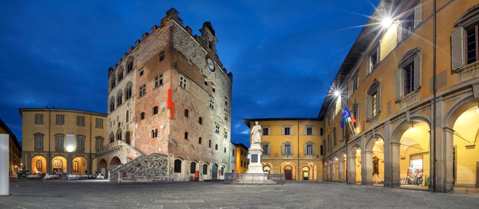 Die Plätze von Prato sind stille Räume, in denen die Geschichte der Stadt mit einer ungekünstelten Gegenwart verschmilzt.