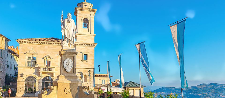 Der Palazzo Pergami Belluzzi führt mitten in San Marinos Altstadt durch die Geschichte und Kultur der kleinen Republik Europas.