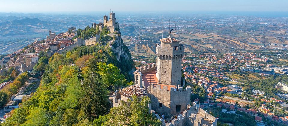 Die drei Türme von San Marino erzählen über tausend Jahre Geschichte und gelebte Freiheit bis heute seit Jahrhunderten!