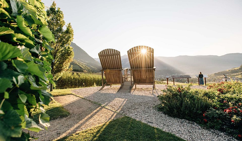 Die Trauttmansdorffer Thronsessel bieten einen herrlichen Panoramablick über Meran und die Berge.