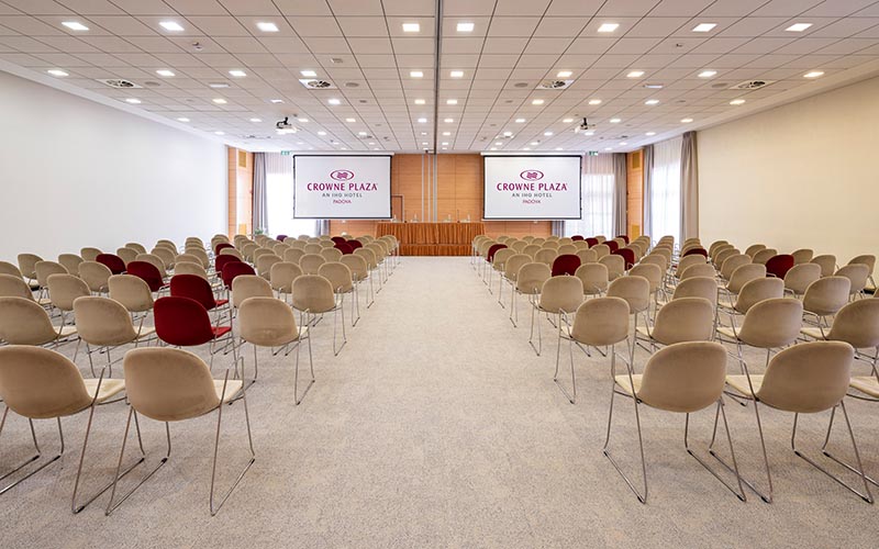 Crowne Plaza Padova - Meeting-Raum Crowne Plaza Padova - Meeting-Raum