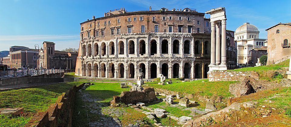 Rom und das Teatro di Marcello erzählen von antiker Unterhaltung und einer Architektur, die seit über zwei Jahrtausenden fortlebt.