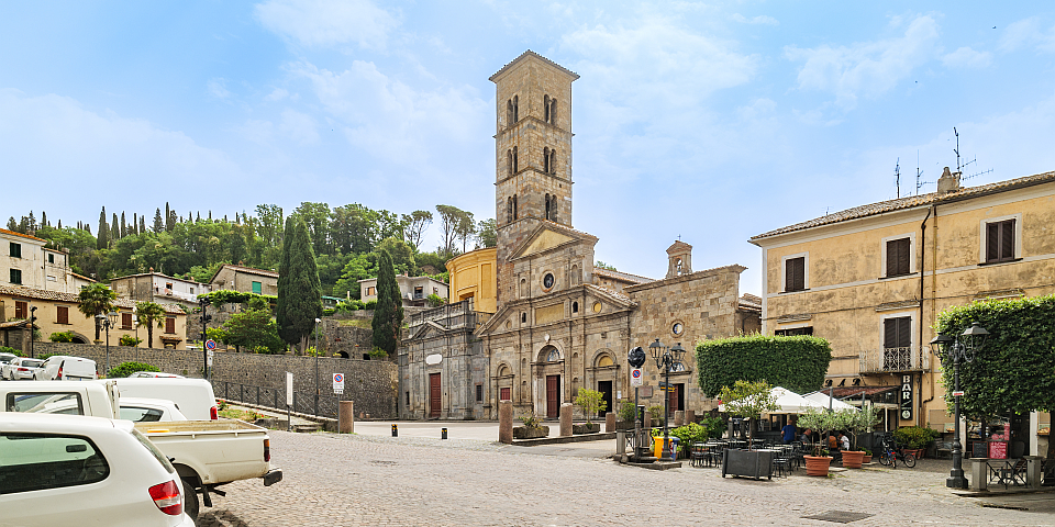 Die Kirche Santa Cristina in Bolsena ist ein bedeutender Wallfahrtsort und eng mit dem berühmten Blutwunder verbunden.