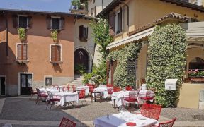 Restaurant am Gardasee: Locanda agli Angeli - Pizza, Pasta, regionale Delikatessen - Genuss in Gardone Riviera