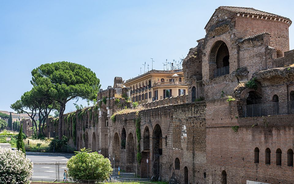 Porta Asinaria und die angrenzenden Mauern der Porta San Giovanni.