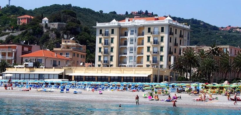 Lido Resort Finale Ligure | Aparthotel direkt am Meer in Ligurien